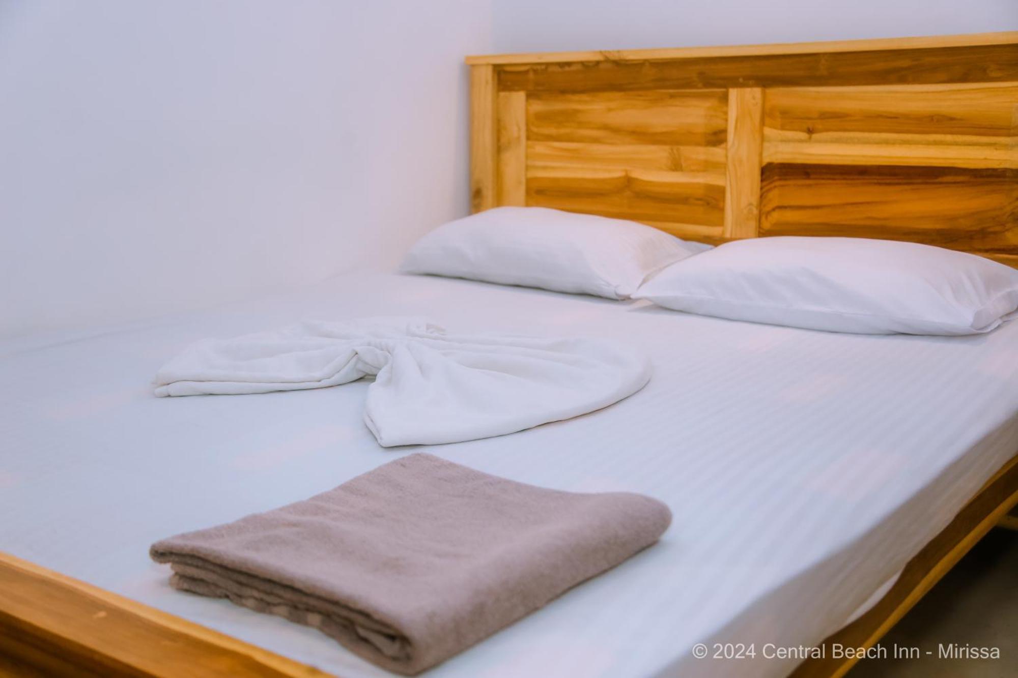 Central Beach Inn 미리사 외부 사진